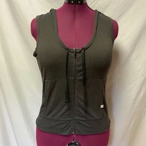 HT naturals- sleeveless/hooded top